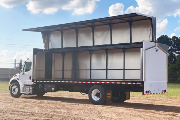 Curtain side truck with Gull Wing doors by Ledwell