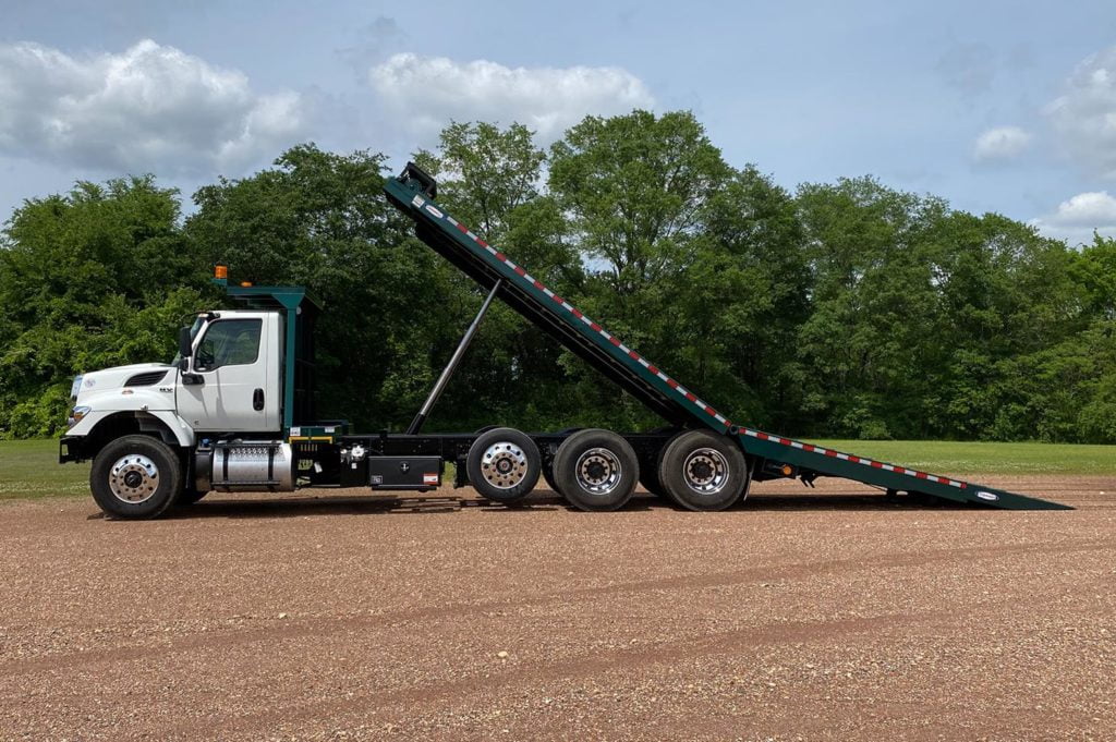 Hydratilt-TiltDeckTruck_Ledwell_9 tilt deck hydratilt truck by ledwell, patent pending