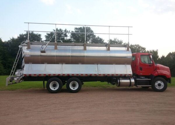 bulk feed truck for sale - ledwell classic drag chain bulk feed body with low profile