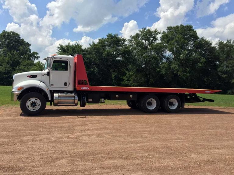 Machinery Moving Bed | Ledwell Rollback Trucks