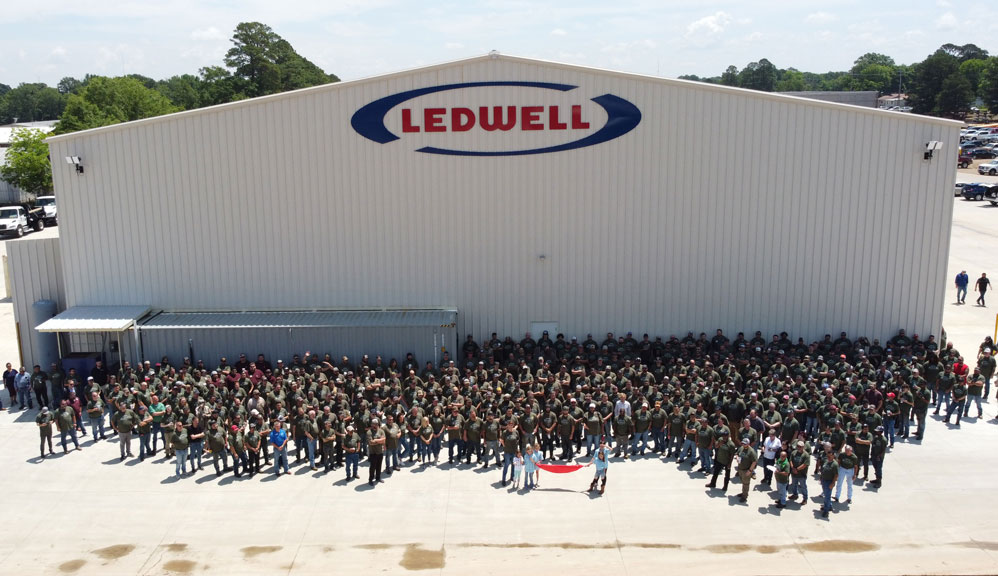 Ledwell Celebrates new manufacturing space with ribbon cutting