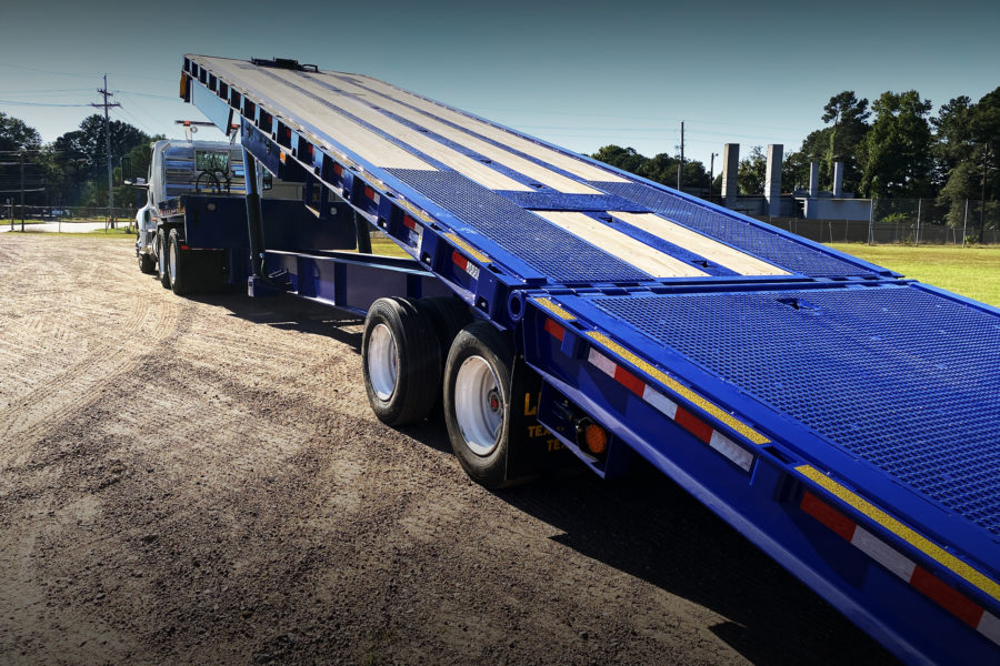 tilt deck trailer with Ledwell maxtilt
